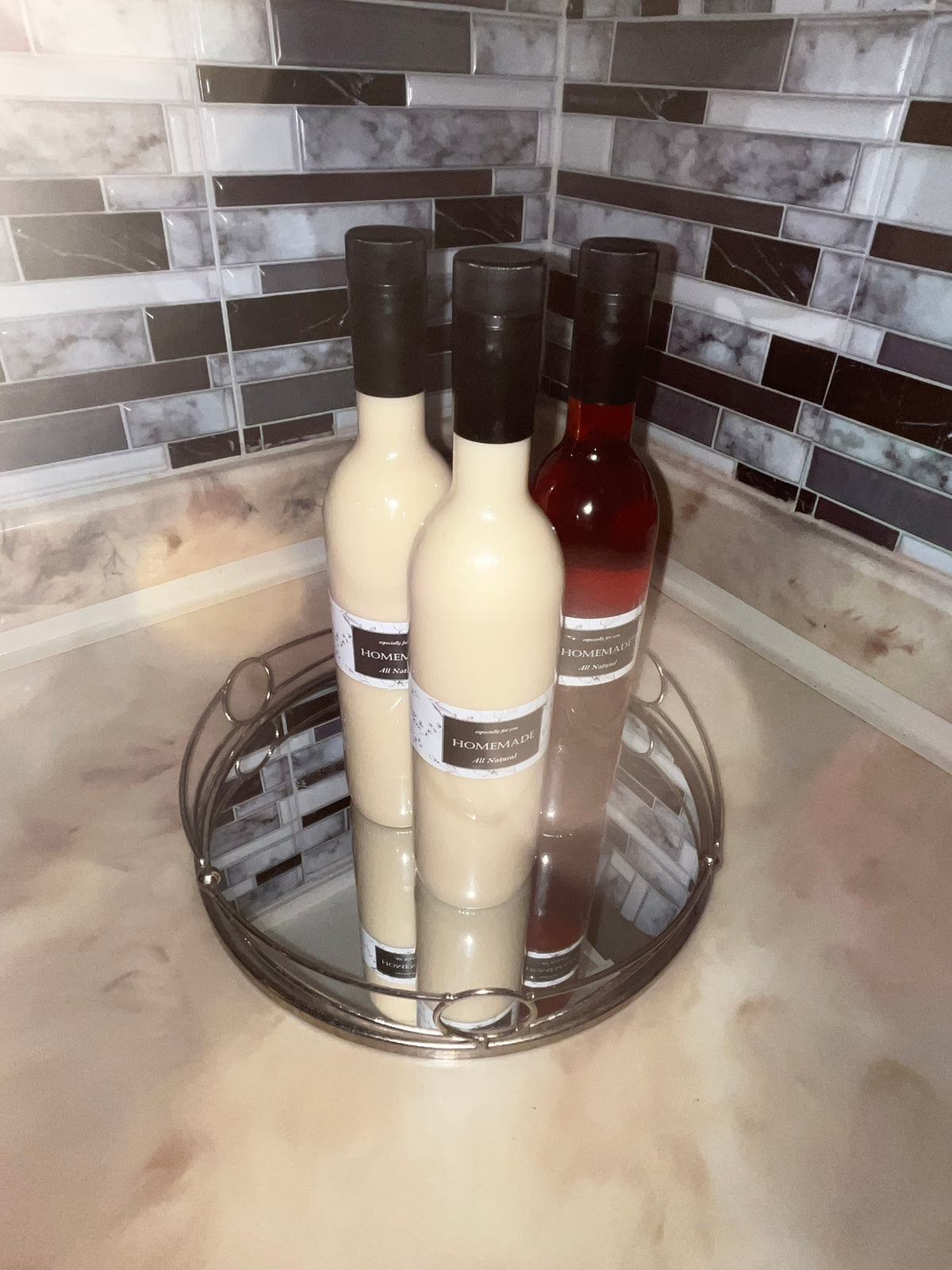 1 bottle of Haitian Cremas