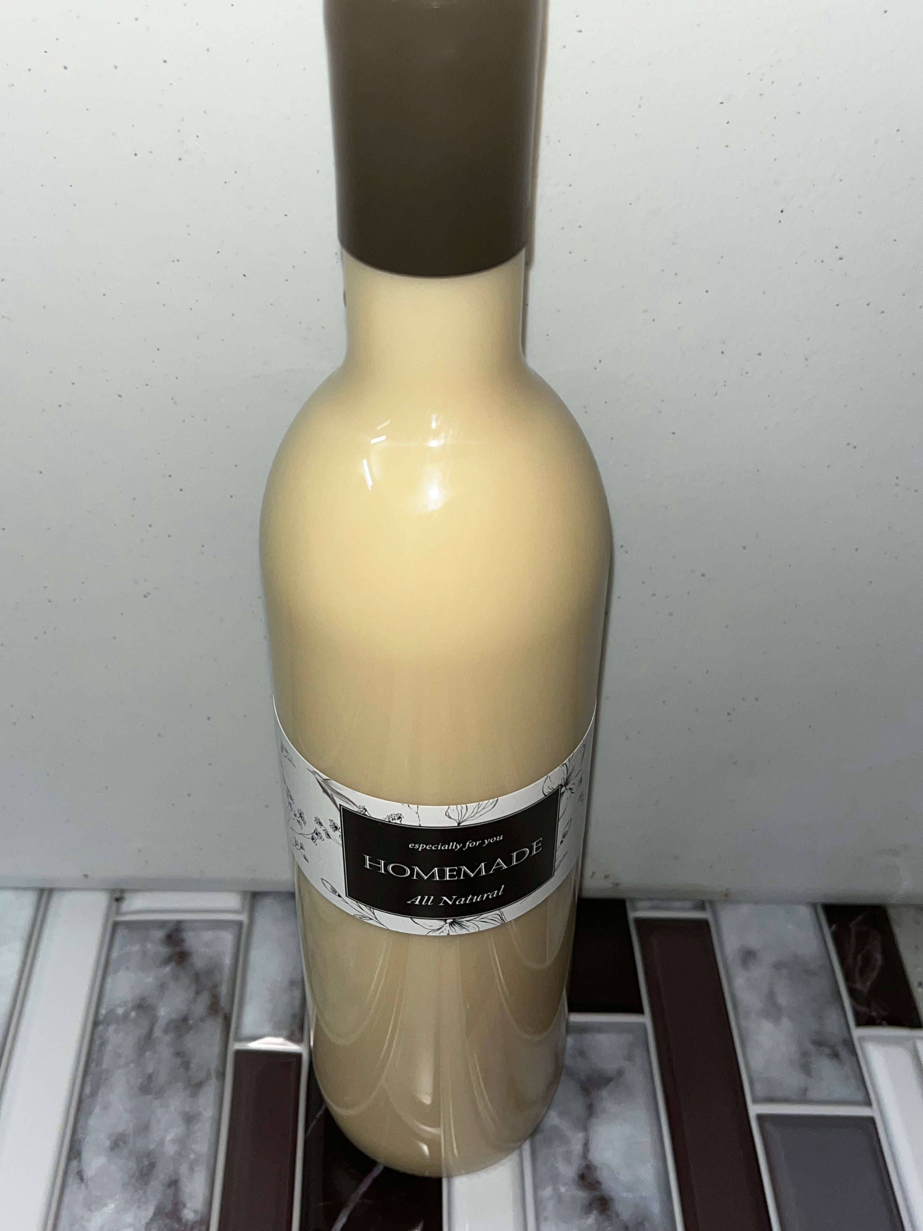 1 bottle of Haitian Cremas